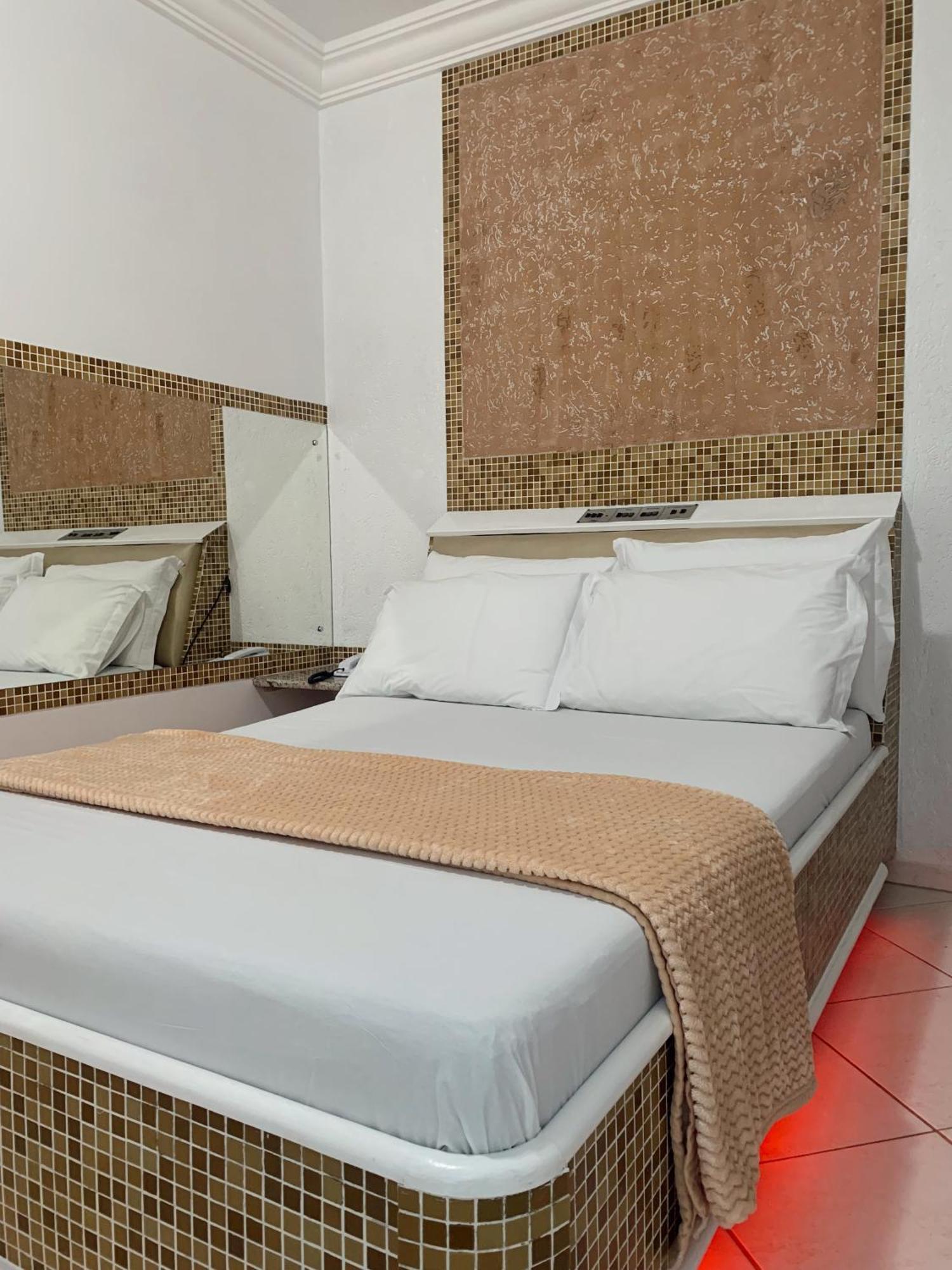 Lemonte Motel Brusque Bagian luar foto